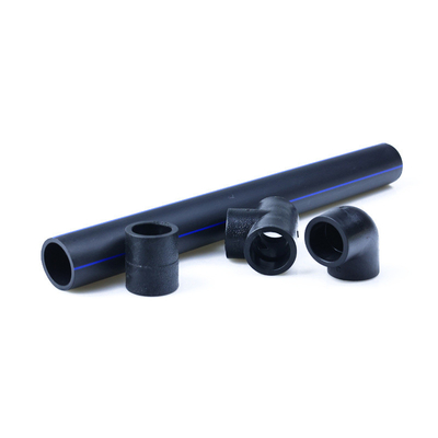 Als aangepaste grootte HDPE watervoorziening leidingen Dikte 2,3 mm-117,6 mm Blauw of zwart met blauwe streep